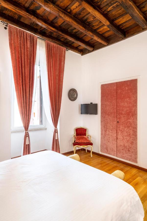 Pantheon Caravaggio'S House Appartement Rome Buitenkant foto